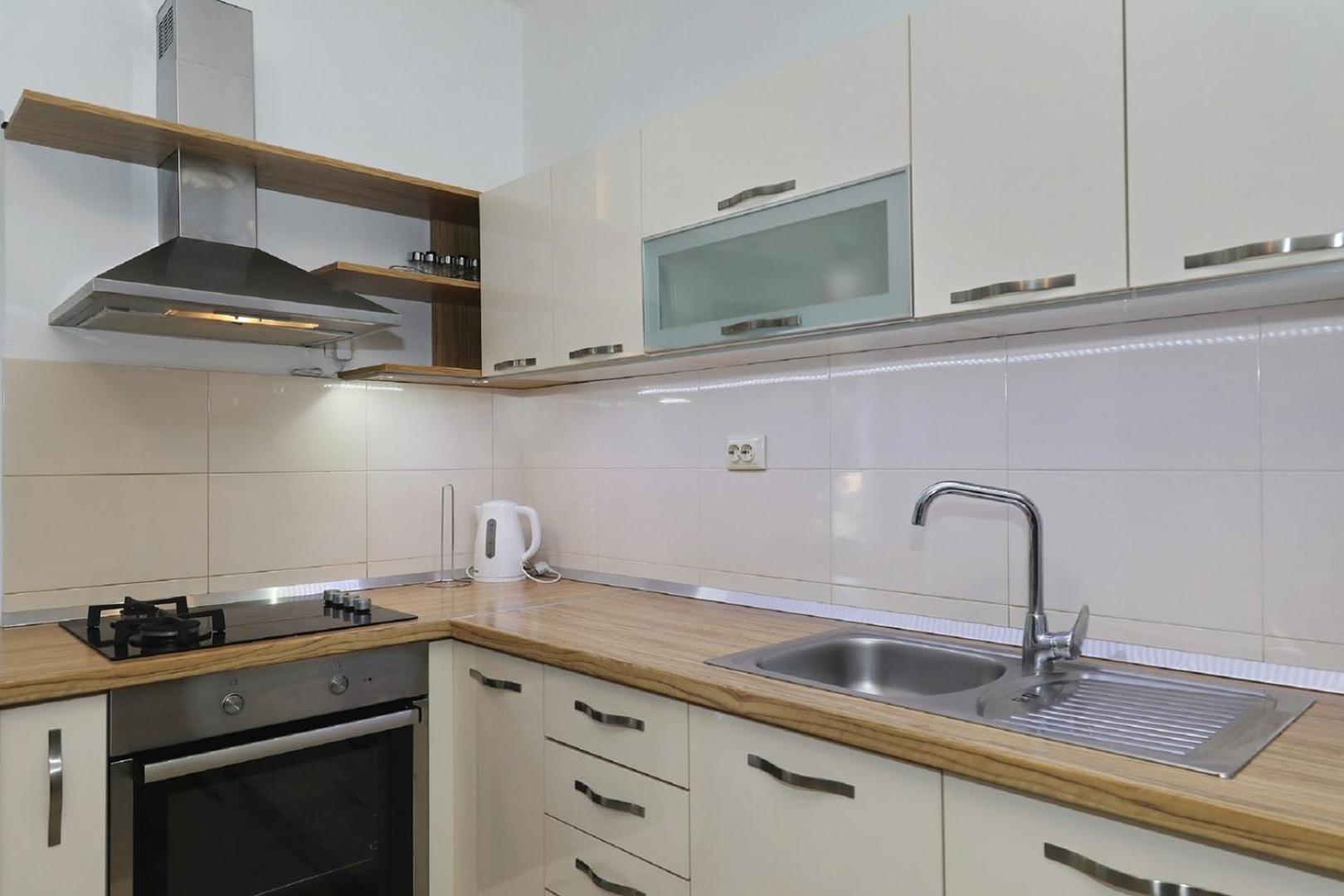 Apartments Alicia Tkon Exterior photo