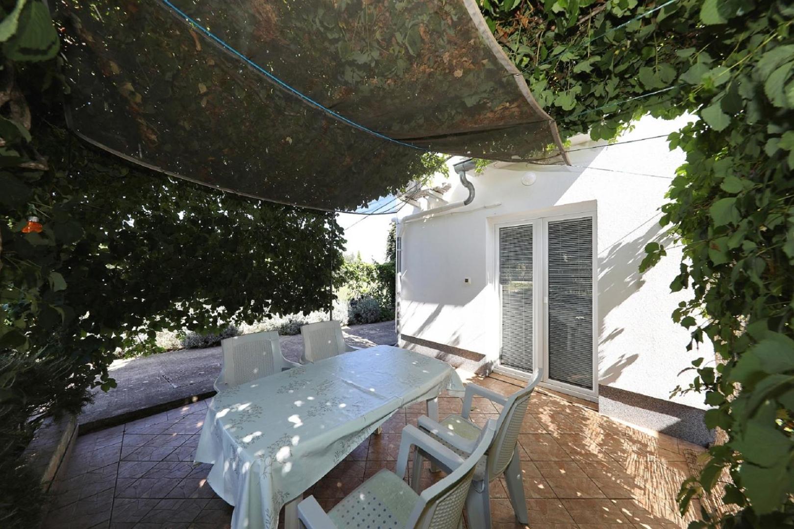 Apartments Alicia Tkon Exterior photo