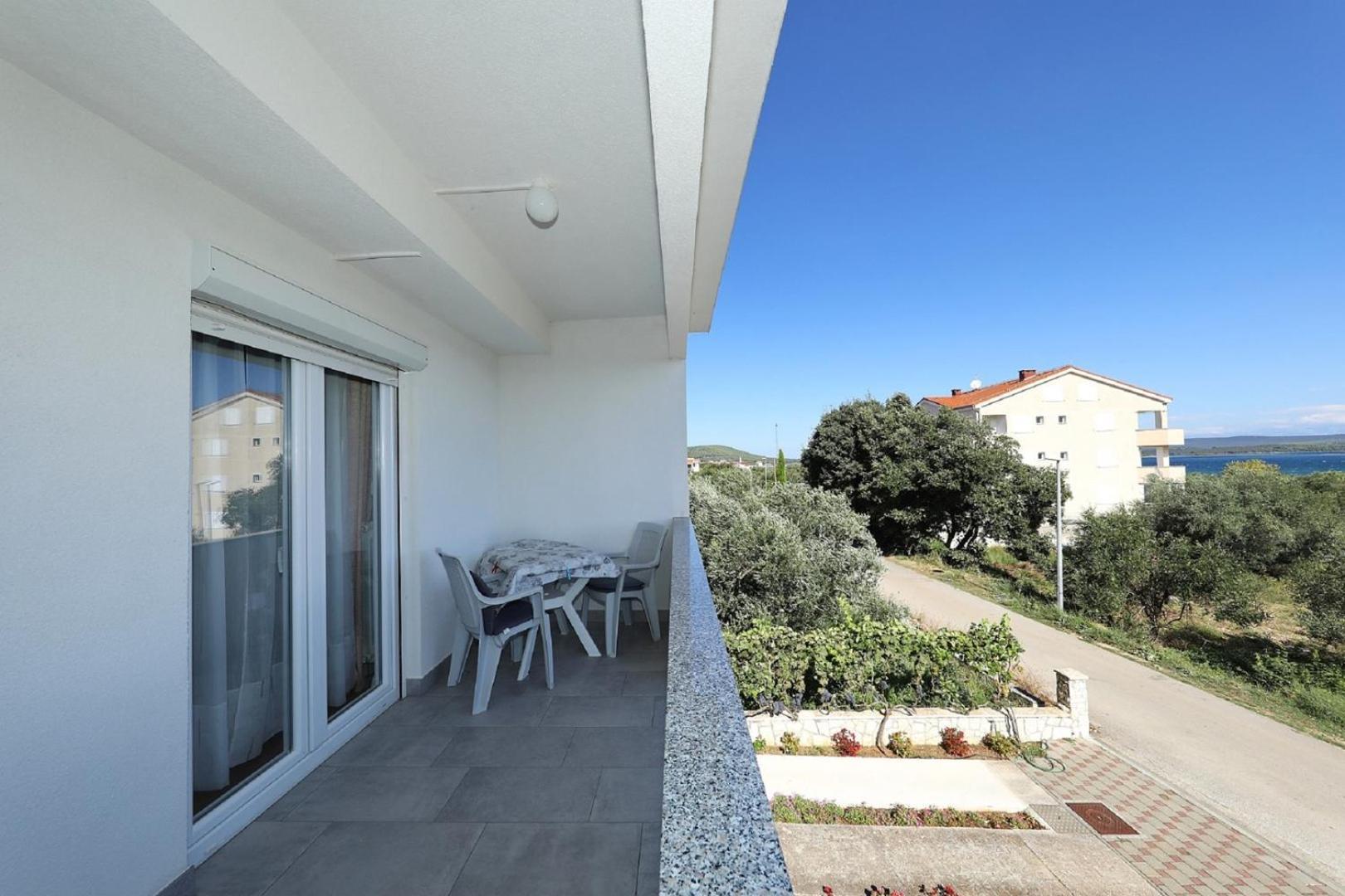 Apartments Alicia Tkon Exterior photo