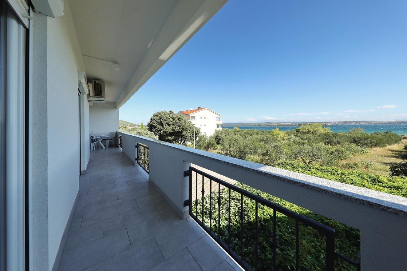 Apartments Alicia Tkon Exterior photo